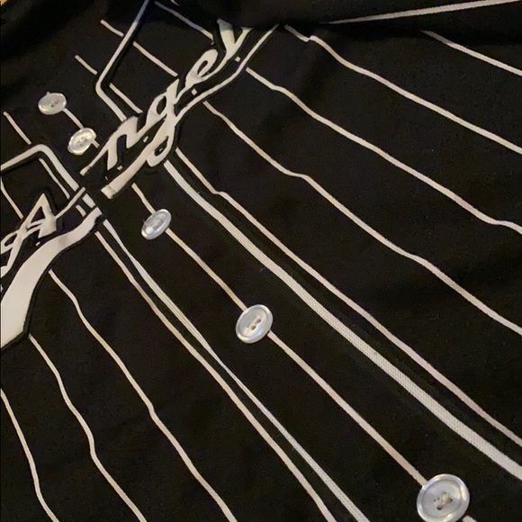 Sold on Curtsy 💄💄💄 - Picture 5 of 7